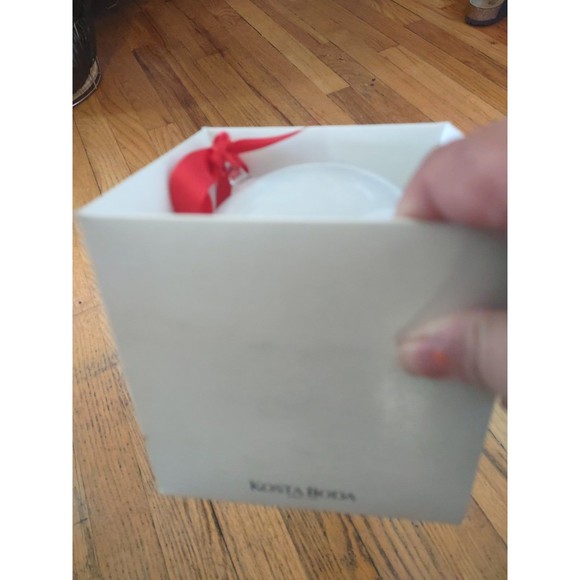 Kosta Boda frosted Ornament with trees - Picture 3 of 4